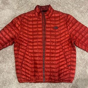 Red. The north face. XL. Men’s.